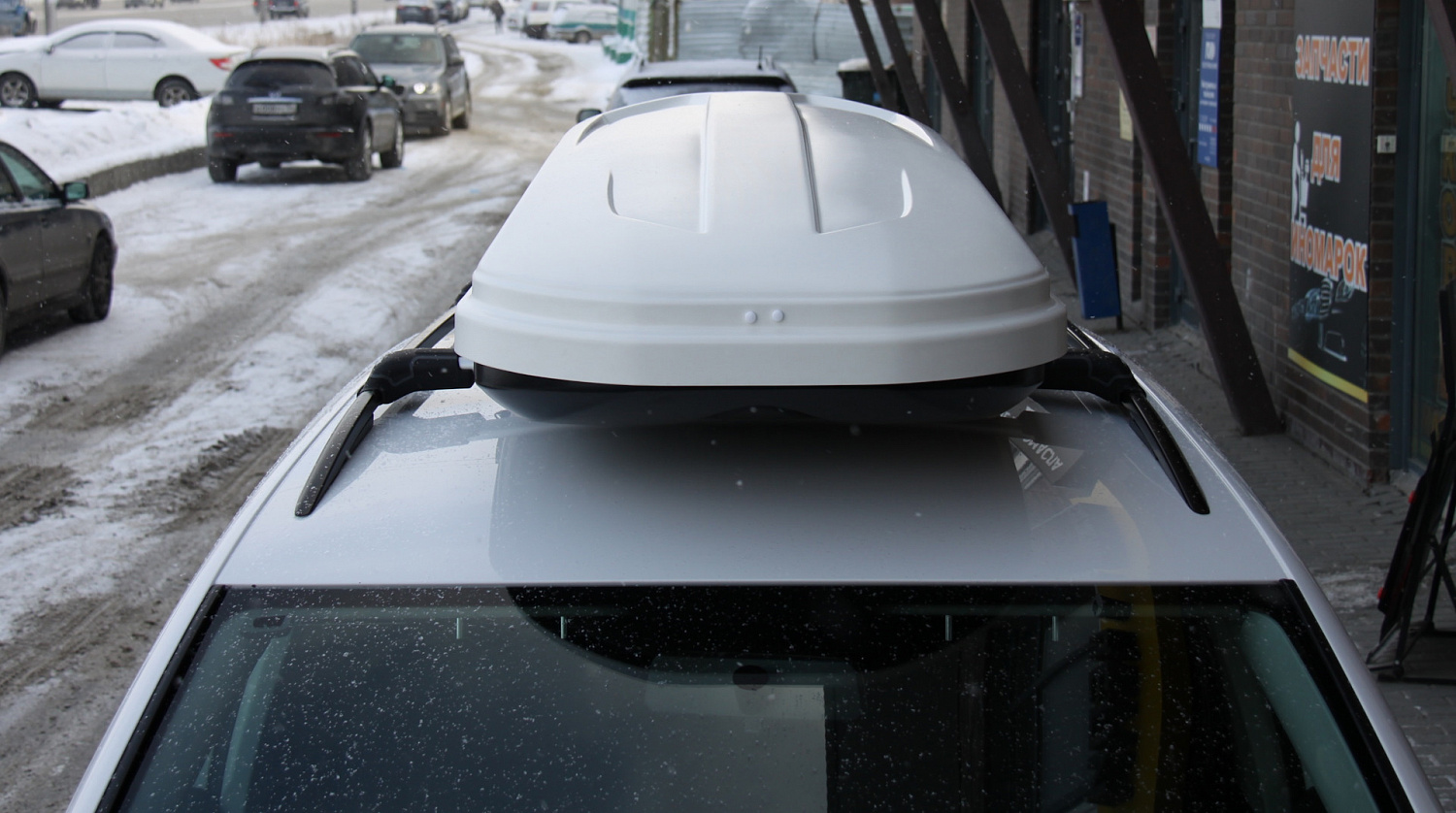 Багажный бокс на крышу Carl Steelman SPORT 1950*860*380 белый "карбон" с двухсторонним открытием + еврокрепление "краб"(об.450л) от магазина ФаркопРос